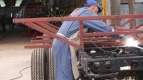 75 بالمائة من الشركات العمومية و22 بالمائة من القطاع الخاص تتنفس بالقروض