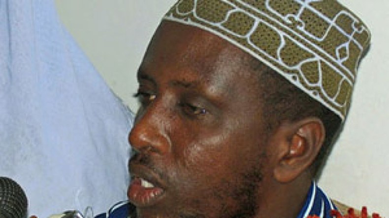 شيخ شريف يدعو الغرب لتغيير الصورة النمطية عن المحاكم