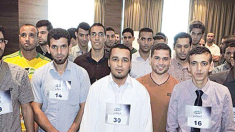 الجزائر تبدأ المنافسة مبكراً في منشد الشارقة