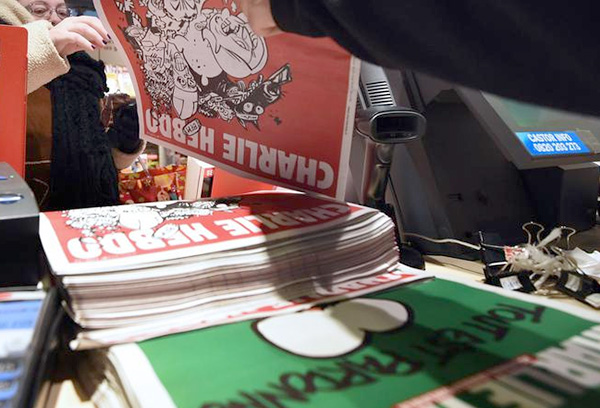 145 écrivains américains boycottent la remise d'un prix à “Charlie Hebdo”