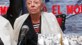 التحقت بالثورة وعملت لصالح جبهة التحرير الوطني