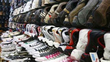 Guelma : des chaussures diffamant le prophète Mohamed (Qsssl) envahissent les marchés