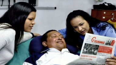 Chavez donne des “orientations” au gouvernement depuis l’hôpital