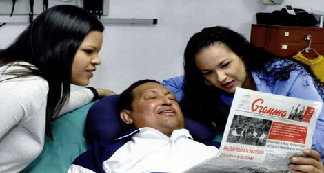 Chavez donne des “orientations” au gouvernement depuis l’hôpital