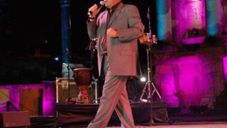 منحنى جميلة لم يتوقف عن الصعود