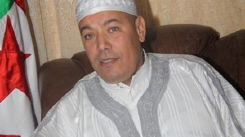 المنشد جلول للشروق:ليست لي خلافات مع أنور، وهدفي نشر التوبة بين الفنانين لأسلمة الراي!!