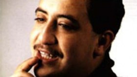 حسني الأغنية الأخيرة  بعشرين دينار في السوق الجزائرية