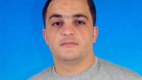 شرطة الحدود توقف مُغني الراي الشاب هشام بمطار وهران