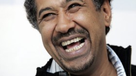 الشاب خالد سيغني في مدينة كليميم الصحراوية المحتلة