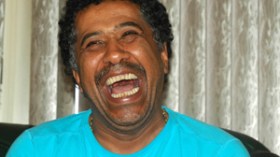 الشاب  خالد  ينافس  إسرائيليين  على  جائزة  ” مشبوهة “