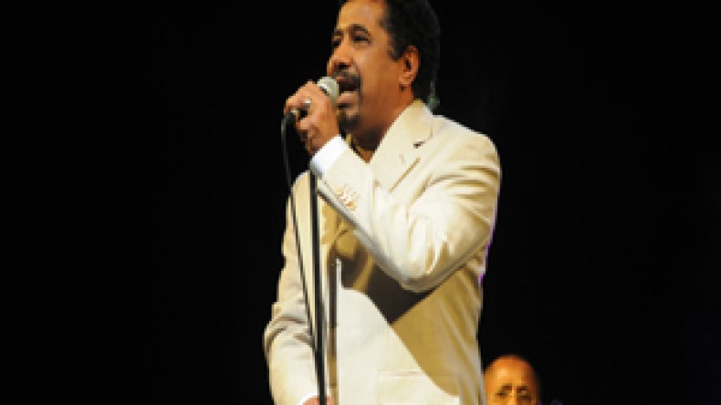 خالد‮ ‬يستقطب‮ ‬أكثر‮ ‬من‮ ‬10‮ ‬آلاف‮ ‬مشاهد‮ ‬إلى‮ ‬رياض‮ ‬الفتح