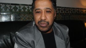 خالد يمدد حفله بالشيراطون إلى أربع ساعات