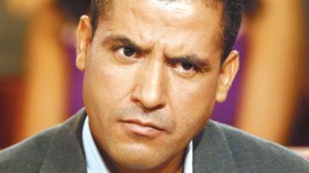 صور مامي نائما في سجنه تهز الراي العام الفرنسي
