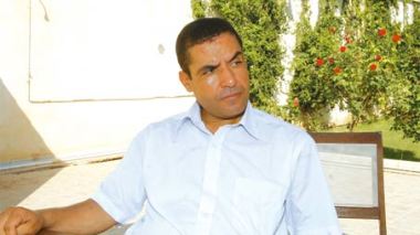 La mère de Cheb Mami à Echorouk à la veille de sa probable mise en libération conditionnelle : « Mon seul souhait est de revoir mon fils avant de mourir »