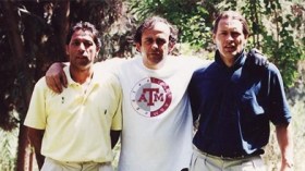 الدولي السابق شبال : يمكنني دعوة بلاتيني و فنغر الى الجزائر