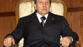 بوتفليقة يعدّل الدستور.. في انتظار الترشح لعهدة ثالثة