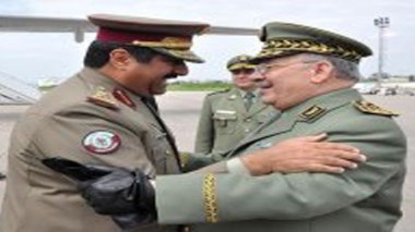 Le chef d’état-major des forces armées du Qatar entame une visite en Algérie