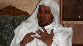 “اخرج عن صمتك وادعُ المسلحين إلى نبذ العنف ثم طالب بحقوقك”