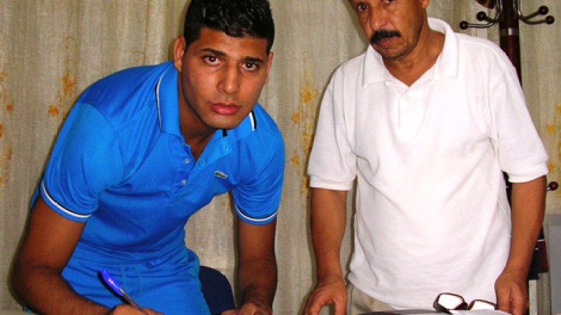 شلالي يوقع للحمراوة والمدرب يبحث عن صناع ألعاب