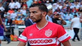 شنيحي يتعرض لإصابة خطيرة في تونس