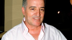 “في مباراة 84 أزعجنا المصريين بطبلتهم بحجة أنهم جاؤوا ليفرحوا بأشقائهم!”