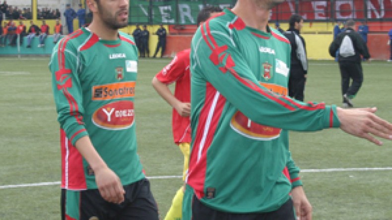 العميد يشكو شراد للفيفا