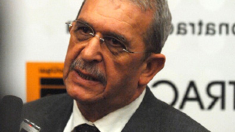 بوتفليقة يقيل شرواطي ويعيّن زرقين على رأس سوناطراك