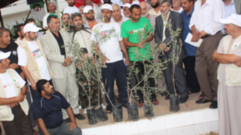 ركاب قافلة الأمل للشروق:” فرحتنا  كانت  كبيرة  حين  توضأنا  في  المغرب  وصلينا  في  الجزائر “