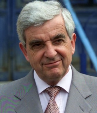 Chevenement Rejects Repentance Of France To Crimes In Algeria