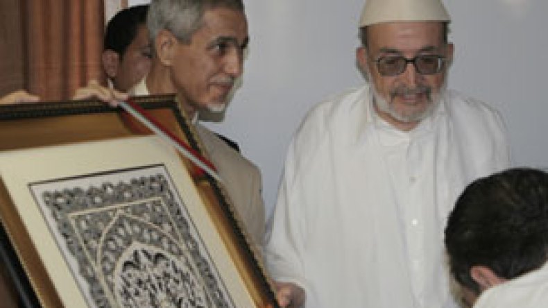 النادي السياحي الجزائري يكرم الشيخ شيبان