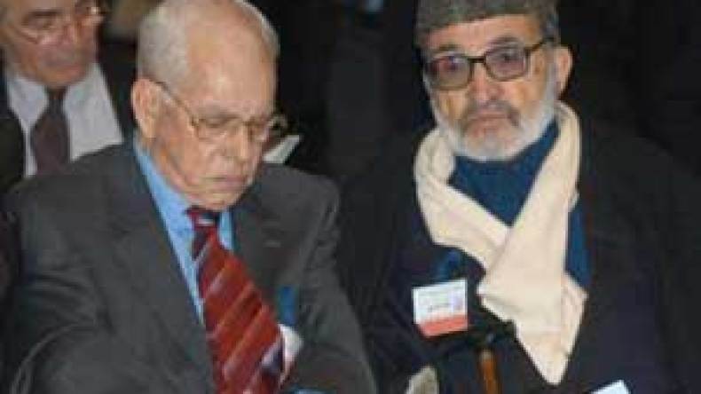 جمعية العلماء تدعو إلى الإفراج عن الرهينتين