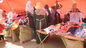 سوق الشيفون يعود بقوة بعد معاودة فتح الأسواق الشعبية