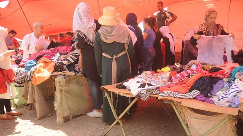 سوق الشيفون يعود بقوة بعد معاودة فتح الأسواق الشعبية