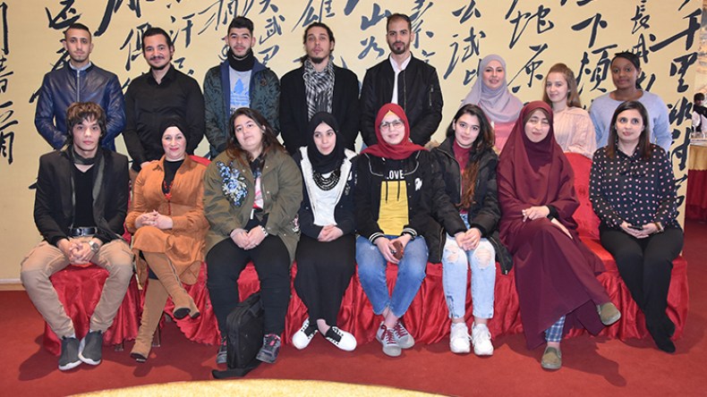 الصينية لغة الأعمال والتجارة في الجزائر