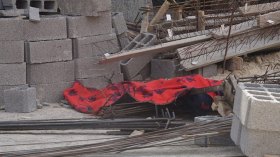 مقتل بنّاء صيني وإصابة زميله بعد سقوطهما من سقالة بقالمة