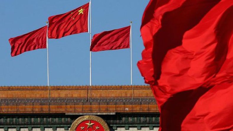 الاقتراض من الصين .. أم الاستفادة من تجربتها؟