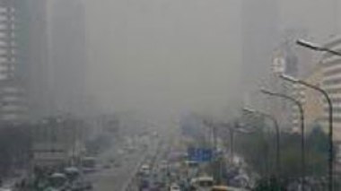 China warns Olympic clean-air pledges on the line