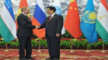 Moscou et Pékin contre toute intervention en Syrie, réunion à Istanbul