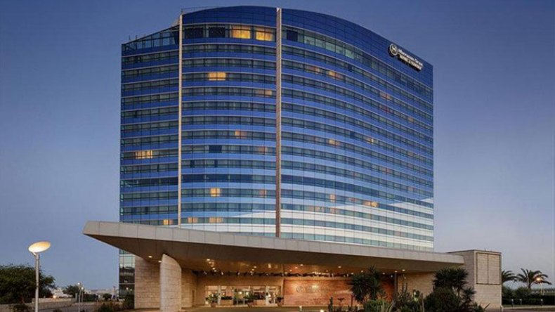 شيراطون الغرب يتحول إلى “باي وهران”