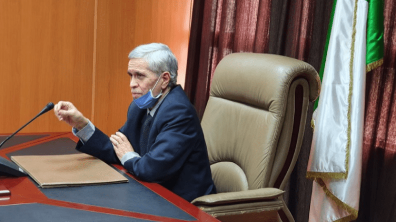 شيتور: نبحث عن شركاء أجانب لتجسيد مشاريع الطاقات المتجددة في الجنوب