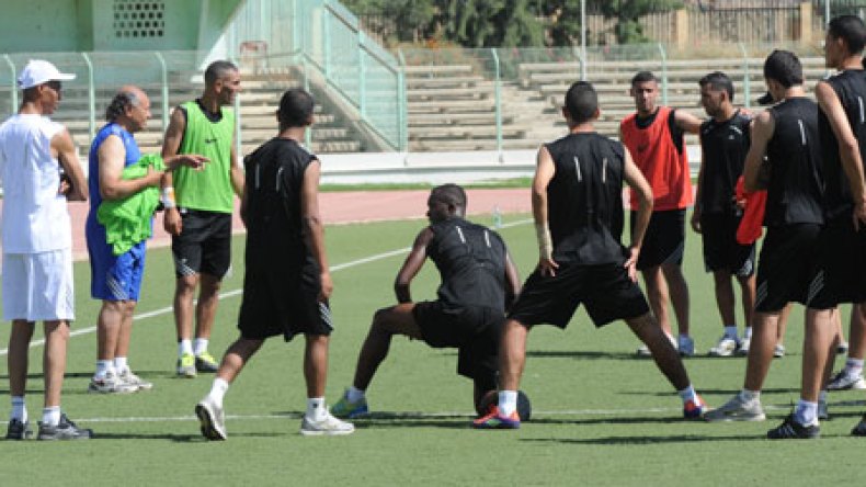 ثلاث مباريات ودية في برنامج أولمبي الشلف بالمغرب