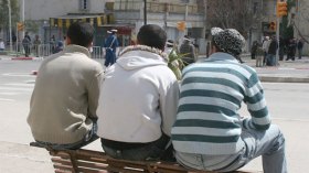 52 بالمائة من البطالين دون شهادة.. وخُمس العاملين نساء