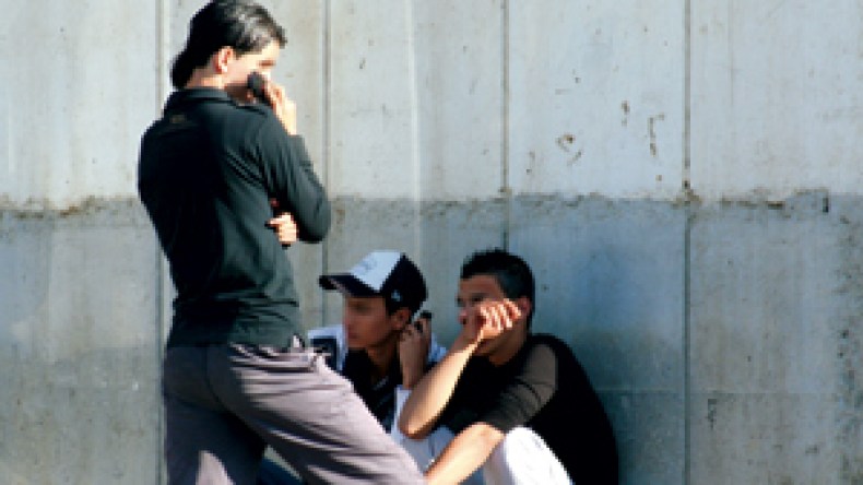 منحة شهرية بـ 6 آلاف دينار للبطالين