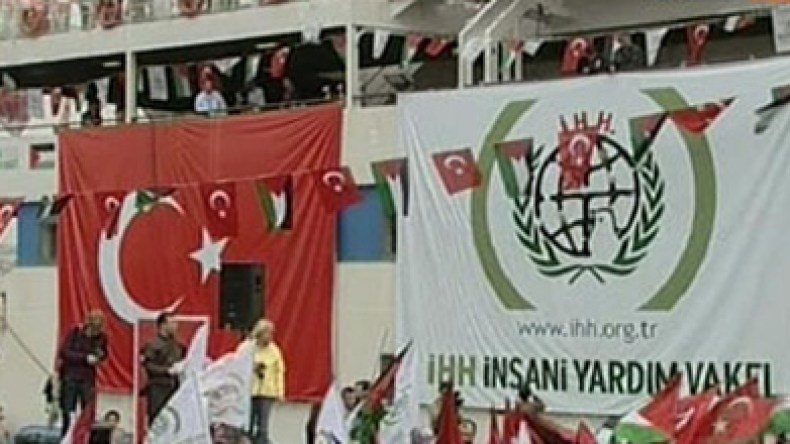 السفينة الجزائرية مهددة بالمنع والمؤونة تكفي لأسبوعين