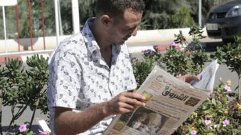 مليون ونصف مليون نسخة في بلد المليون ونصف المليون شهيد