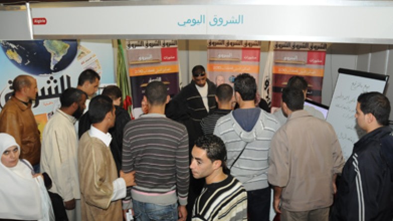 كتب الشروق تحقق أعلى المبيعات في صالون الكتاب والجمهور يطالب بالمزيد