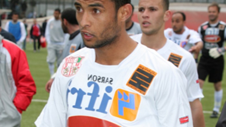 شريف الوزاني يغادر التدريبات ويحدث ضجة في مولودية وهران