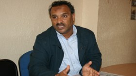 شريف الوزاني للشروق: كان علينا تجريب لاعبين جدد قبل أنغولا ويجب إنصاف المحليين ‬