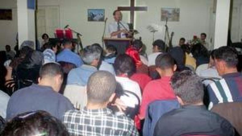 أمر بغلق الكنيسة البروتيستانية بماكودة بتيزي وزو