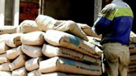الحكومة تعلن استيراد 1.5 مليون طن من الاسمنت سنة 2010